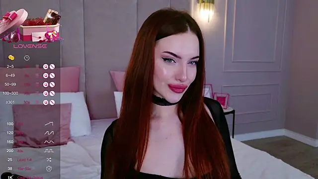 Snapshot of Anje_Cox chatting on February 5, 8:32 am Anje Cox online show from February 5, 8:32 am