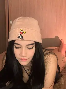 Ambar R0SSE online show from March 5, 6:01 am