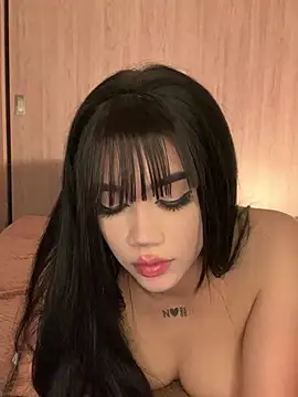 Ambar R0SSE online show from March 13, 6:37 am