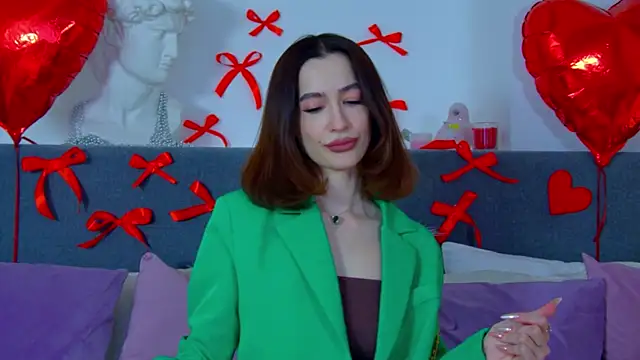 Snapshot of MarieKarma chatting on February 19, 4:01 am MarieKarma online show from February 19, 4:01 am