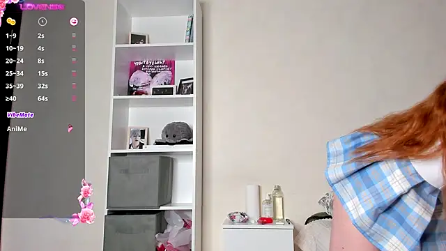 purrbykimmi online show from December 5, 1:49 pm