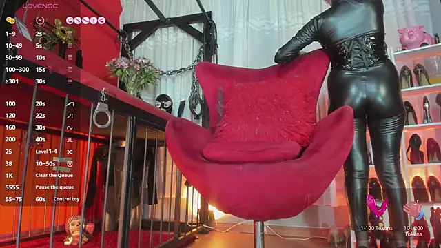 MistressAndre online show from March 26, 8:36 pm