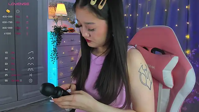 Snapshot of FreyaRaya chatting on March 21, 9:12 am FreyaRaya online show from March 21, 9:12 am