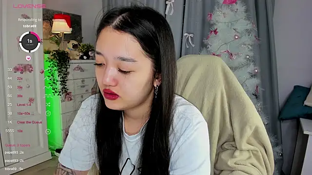 FreyaRaya online show from December 19, 3:13 am