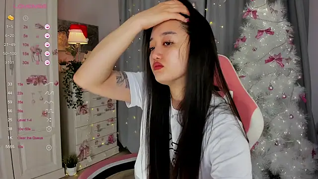 FreyaRaya online show from December 20, 3:24 am