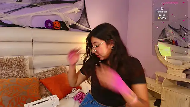 milan sweet online show from October 27, 9:41 pm