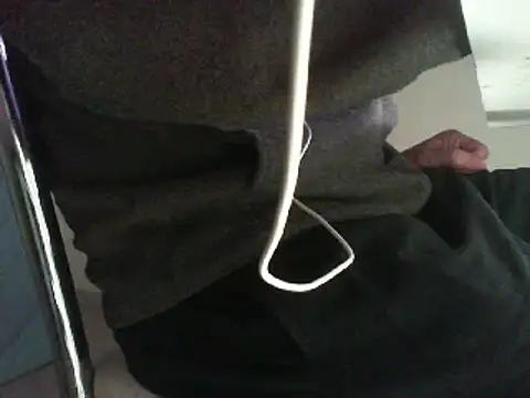 Snapshot of thekeys chatting on February 25, 5:15 pm thekeys online show from February 25, 5:15 pm