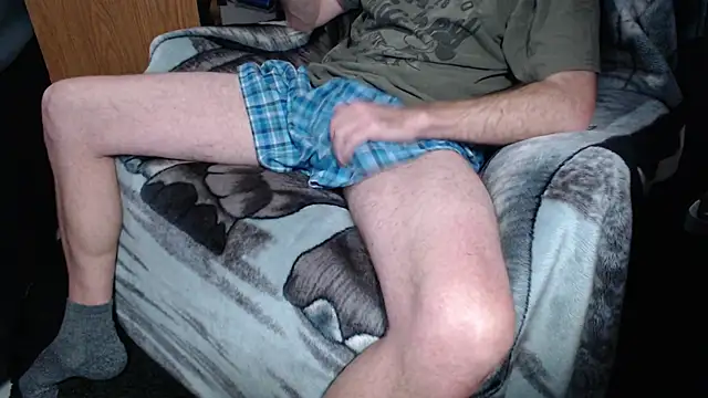 Snapshot of froy4986 chatting on December 29, 12:55 pm froy4986 online show from December 29, 12:55 pm