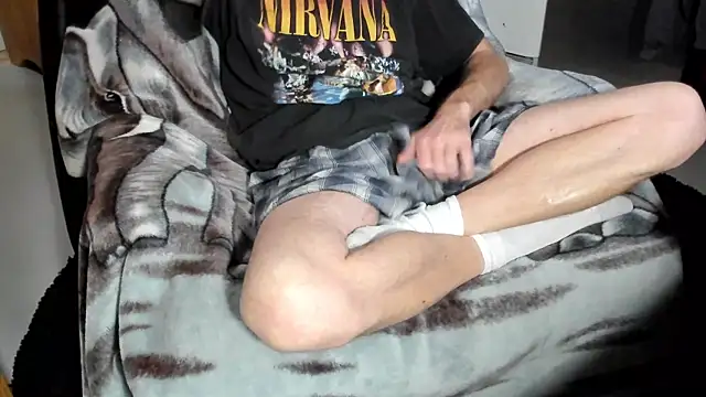 Snapshot of froy4986 chatting on February 2, 6:04 am froy4986 online show from February 2, 6:04 am