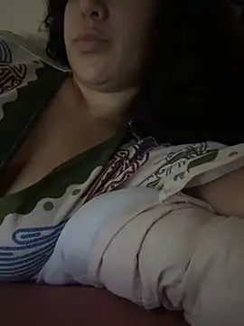 megam33 online show from March 28, 7:52 am