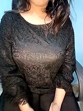 Snapshot of Dayna-36 chatting on January 1, 2:51 am Dayna-36 online show from January 1, 2:51 am