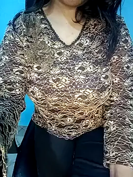 Snapshot of Dayna-36 chatting on January 9, 1:08 am Dayna-36 online show from January 9, 1:08 am