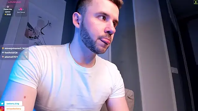 EnriqueBarberry online show from January 8, 9:21 am