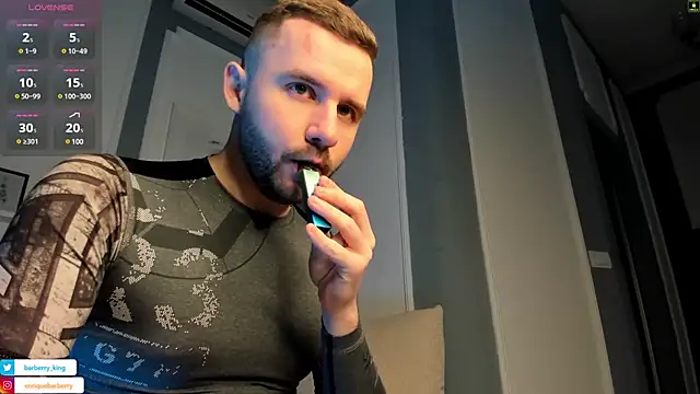 EnriqueBarberry online show from February 7, 6:24 am