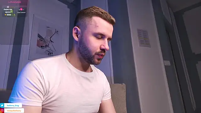 EnriqueBarberry online show from March 1, 6:24 am