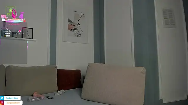 EnriqueBarberry online show from September 19, 5:31 am