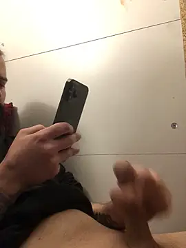 hotmrniceguy online show from February 15, 11:25 pm