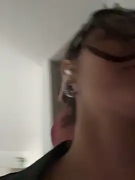 Snapshot of Susi_bell chatting on March 20, 10:18 pm Susi bell online show from March 20, 10:18 pm