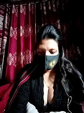 Snapshot of Depte- chatting on February 7, 11:55 pm Depte- online show from February 7, 11:55 pm