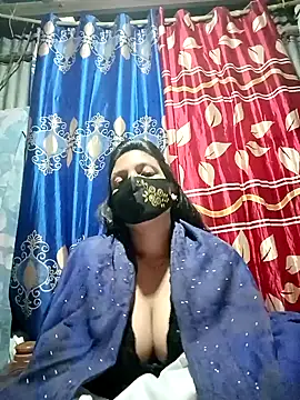 Snapshot of Depte- chatting on February 9, 12:17 am Depte- online show from February 9, 12:17 am