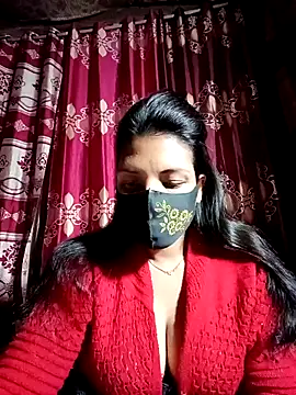Snapshot of Depte- chatting on February 25, 11:22 pm Depte- online show from February 25, 11:22 pm