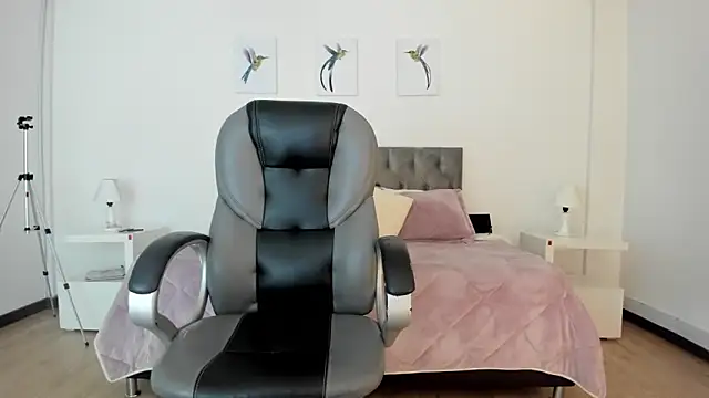 Snapshot of _Natalie18 chatting on January 21, 8:41 am Natalie18 online show from January 21, 8:41 am