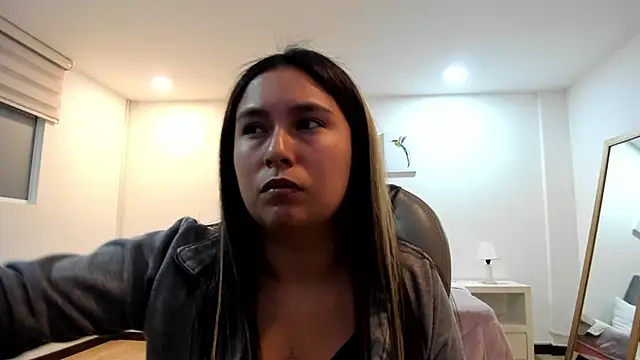 Snapshot of _Natalie18 chatting on January 24, 4:05 am Natalie18 online show from January 24, 4:05 am