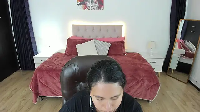 Snapshot of _Natalie18 chatting on October 25, 3:25 am Natalie18 online show from October 25, 3:25 am