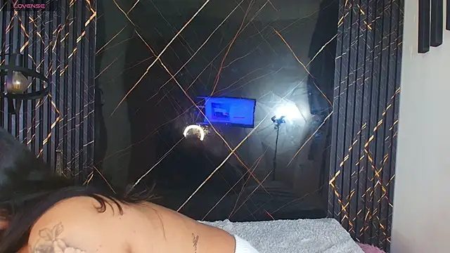 Kagome01 online show from January 7, 1:46 pm