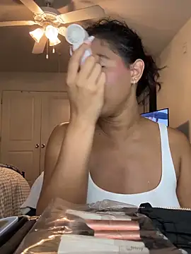 VanessaBling online show from April 24, 2:58 am