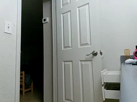 Snapshot of Fuckmyassg00d chatting on January 15, 8:09 am Fuckmyassg00d online show from January 15, 8:09 am