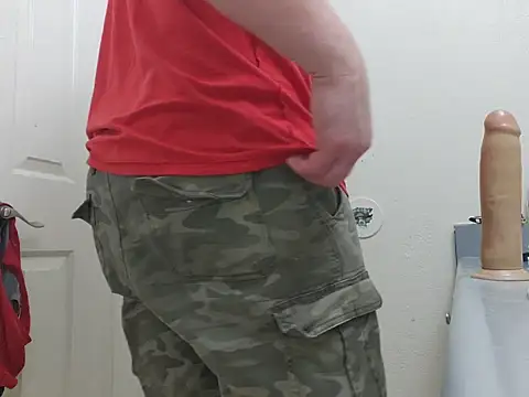 Snapshot of Fuckmyassg00d chatting on February 28, 11:47 am Fuckmyassg00d online show from February 28, 11:47 am