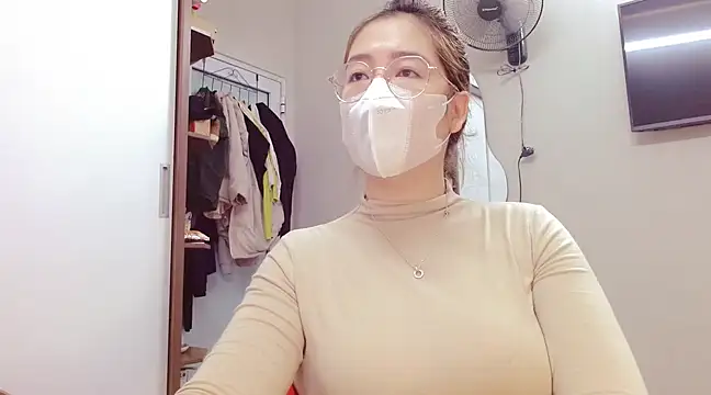 Alisa Hotfeeling online show from March 7, 1:53 am