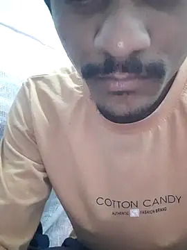 Snapshot of Burhade-- chatting on December 27, 11:31 pm Burhade-- online show from December 27, 11:31 pm