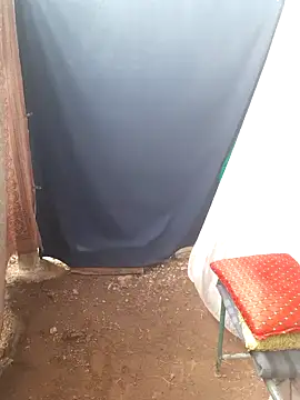 Snapshot of Burhade-- chatting on October 3, 10:34 am Burhade-- online show from October 3, 10:34 am