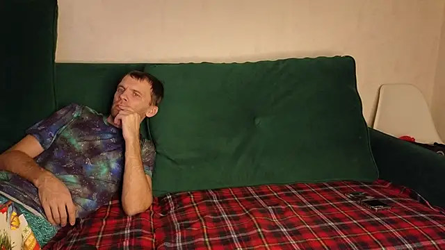 Snapshot of FoxLoveBasik chatting on February 5, 3:52 pm FoxLoveBasik online show from February 5, 3:52 pm