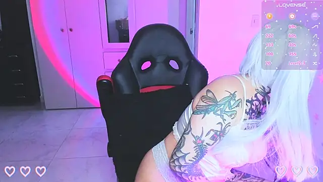 Kat riina online show from November 30, 7:51 pm