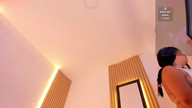 alyssa vargas online show from December 21, 4:03 pm