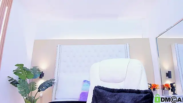 celeste wayne online show from November 17, 2:01 pm