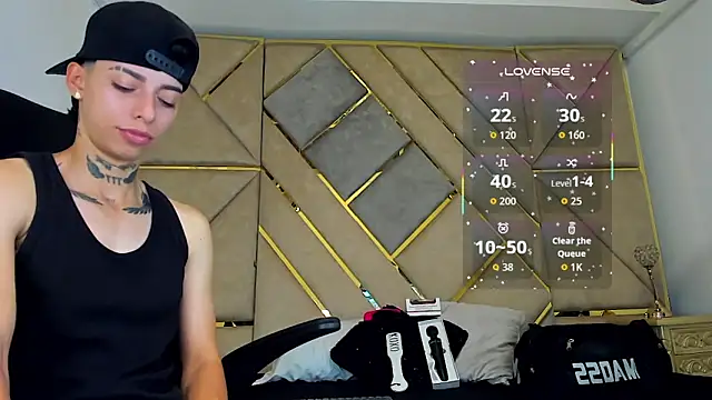 AmberAdams  online show from October 3, 3:42 pm