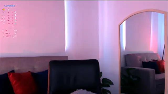 Snapshot of Valengarcia_ chatting on January 26, 10:02 pm Valengarcia  online show from January 26, 10:02 pm