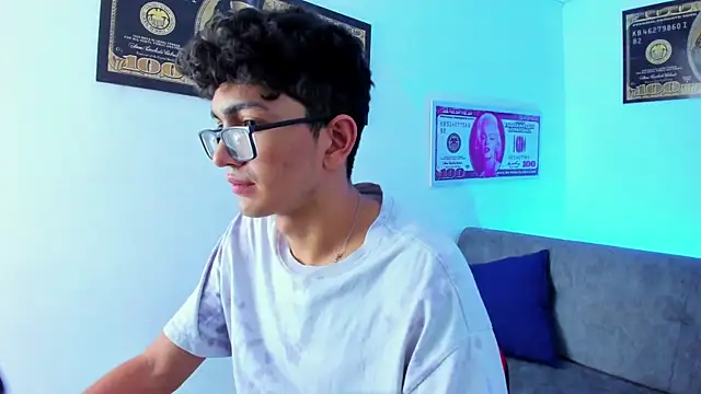 TylerWhite  online show from February 4, 6:57 am