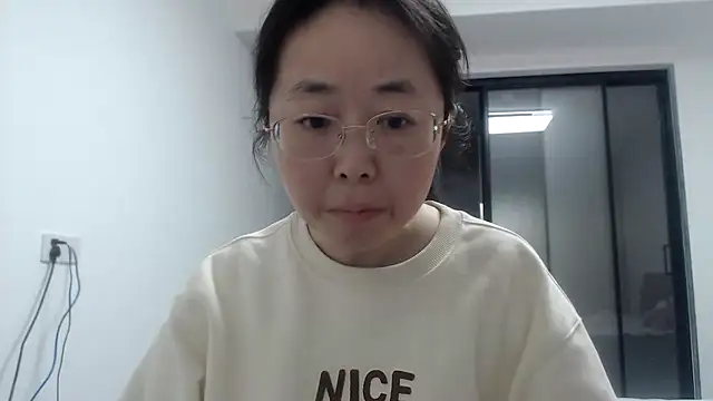 Snapshot of sonyx chatting on February 1, 4:11 pm sonyx online show from February 1, 4:11 pm