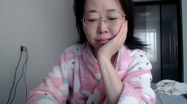 Snapshot of sonyx chatting on February 9, 9:47 am sonyx online show from February 9, 9:47 am