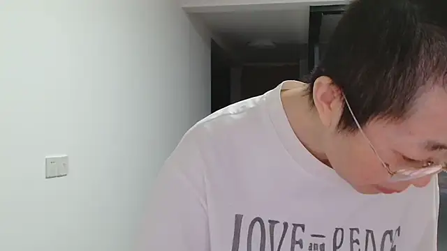 sonyx online show from April 1, 2:47 pm