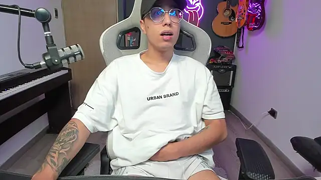 granxarma960 online show from January 17, 6:47 am