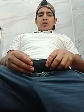 latino17 online show from November 29, 6:05 am