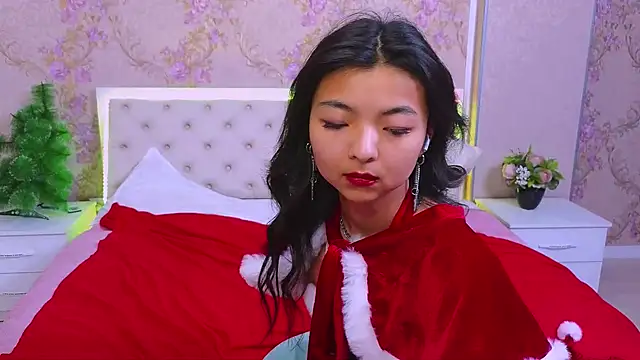 Shy Kira online show from December 16, 6:38 pm