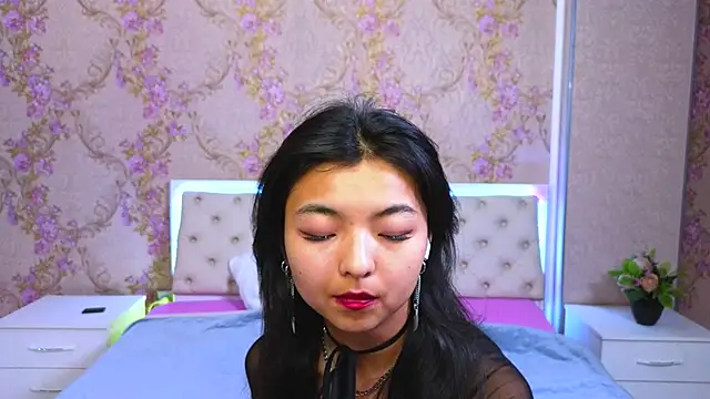 Shy Kira online show from January 17, 3:32 pm