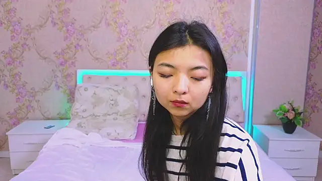 Shy Kira online show from January 20, 12:28 pm